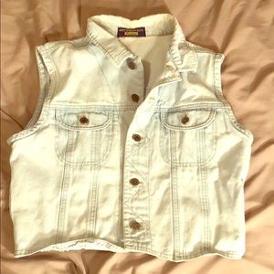 ‘Northwest Blue’ juniors jean jacket vest.